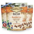 Carnilove-Dog-Snack-Fresh-Crunchy-Ostrich-Blackberries-Strus-200g-www.shopfordog.pl-2.jpg
