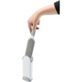 TX-23235-trixie-szczotka-do-zbierania-siersci-z-podstawka-czyszczaca-biala-szara-33-cm-www.shopfordog.pl-3.jpg
