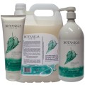 Botaniqa-Show-Line-Soothing-&amp;-Shiny-Coat-Shampoo-4l-www.swiatshihtzu.pl.2.png
