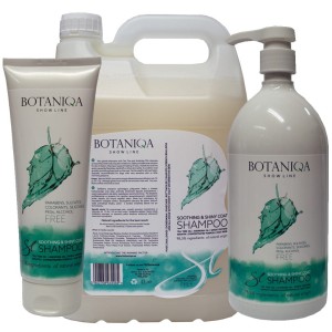 Botaniqa Szampon do Bardzo Wrażliwej lub podrażnionej trymowaniem skóry / Show Line Soothing & Shiny Coat Shampoo